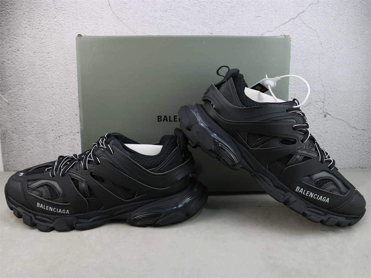 Balenciaga Track Black